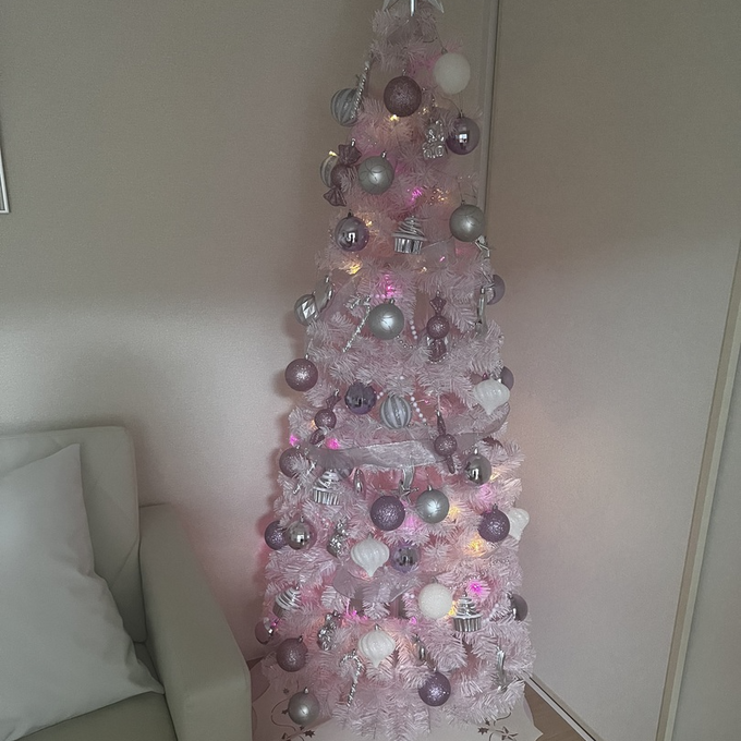 これ1つで完成！必要なものが全部揃ったピンクのクリスマスツリーセット