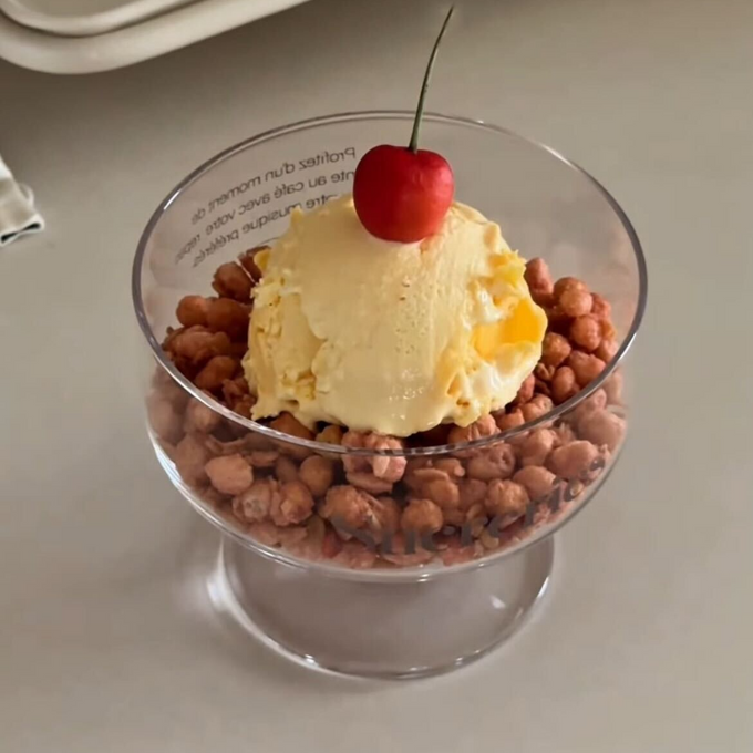 いつものおやつを、ちょっと特別にしてくれるデザートグラス