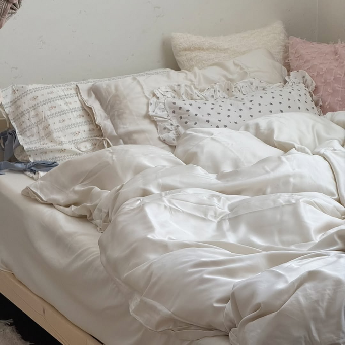 肌触りなめらかなCICA加工を施したベッドリネンで、心地よい睡眠時間を