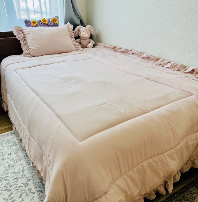 届いたその日からかわいく快適に、全部そろう寝具4点セットで始める新生活