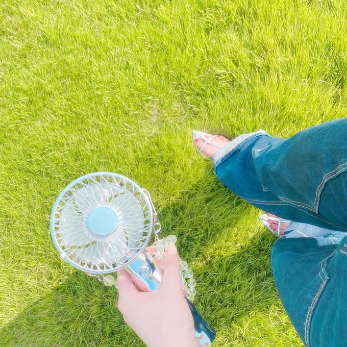 持ち歩ける涼しさ。ハンディファンで夏を快適に