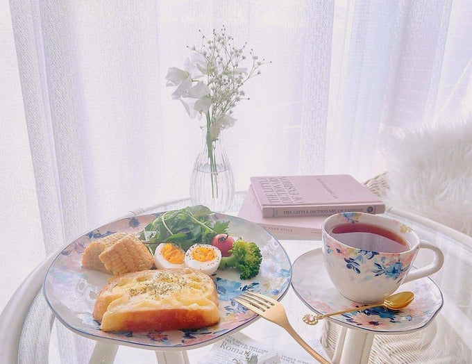 手びねり風のあたたかみのある食器シリーズ