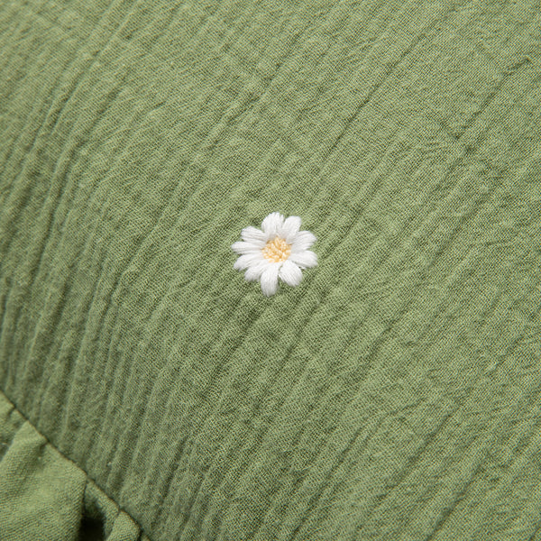 EMBフラワーフリル クッションカバー 450×450 グリーン（B-010）