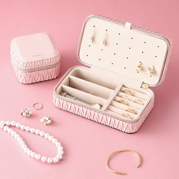 【EC限定・アウトレット品】エンボス トラベルジュエリーボックス M ピンク